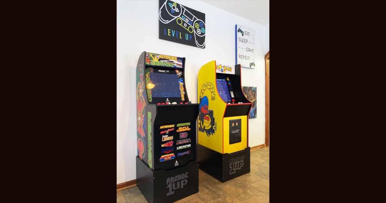 3Bd Cabin Family Fun Arcade Games Fire Pit 5 Min From Lake Fishing Hunting Broken Bow Extérieur photo